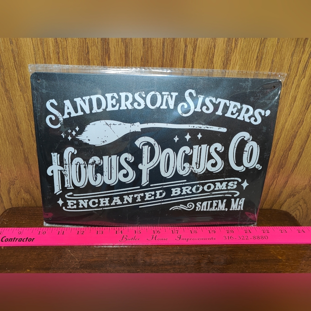 Metal Halloween Sign, 8x12 - Picture 3 of 4